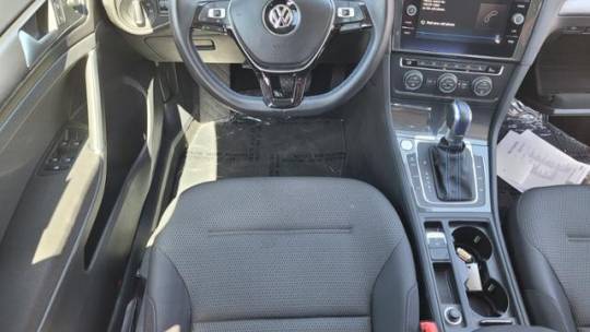 2019 Volkswagen e-Golf WVWKR7AU2KW910466