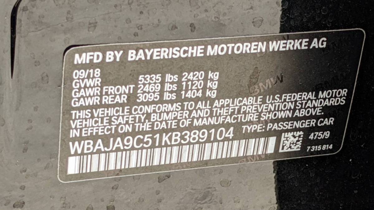 2019 BMW 5 Series WBAJA9C51KB389104