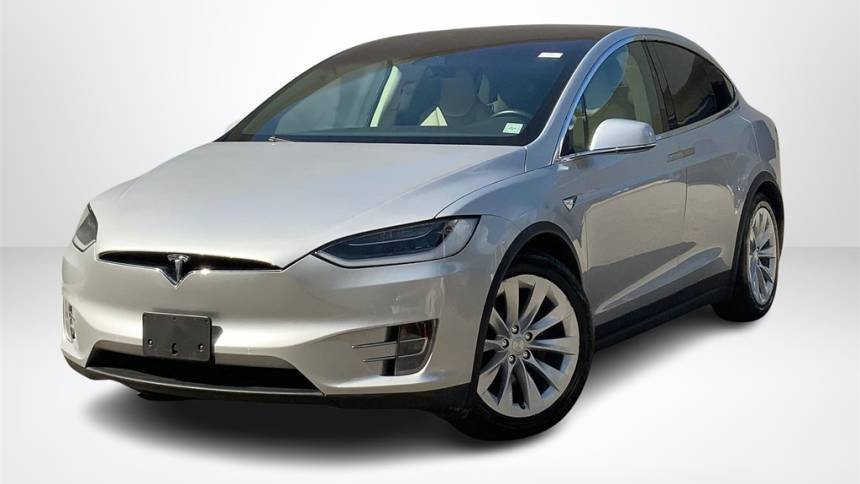 2017 Tesla Model X 5YJXCDE2XHF076135