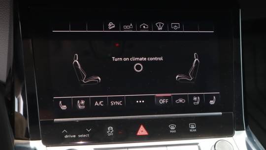 2019 Audi e-tron WA1VAAGE0KB020616