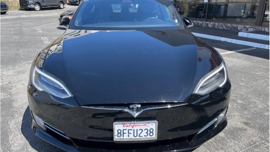 2018 Tesla Model S 5YJSA1E21JF281850