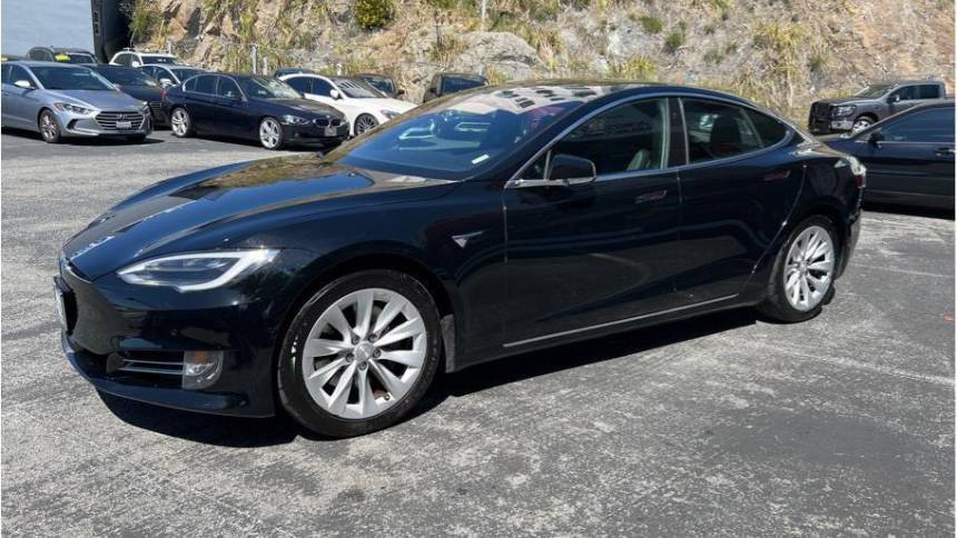 2018 Tesla Model S 5YJSA1E21JF281850
