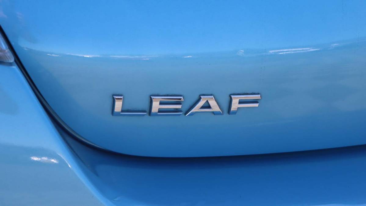 2015 Nissan LEAF 1N4AZ0CP0FC320855