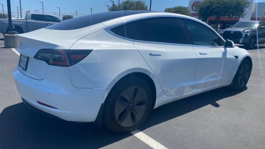 2019 Tesla Model 3 5YJ3E1EA9KF422911