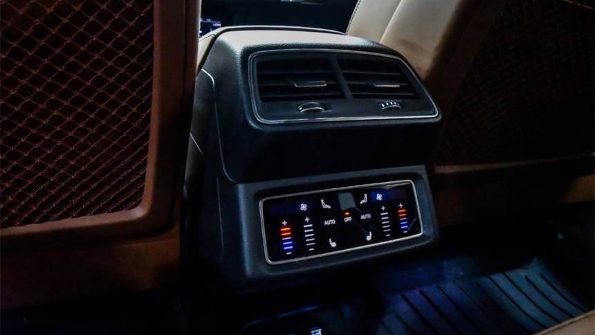 2019 Audi e-tron WA1VAAGE9KB009369