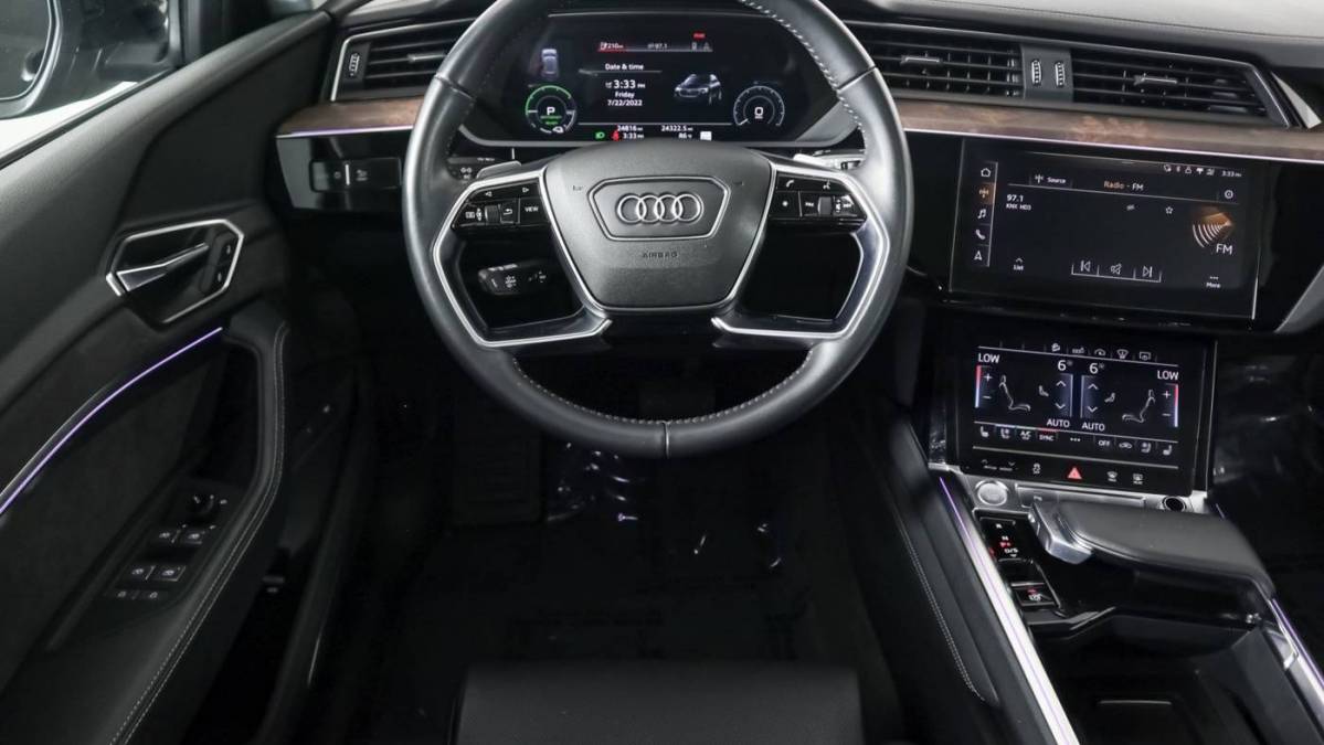 2019 Audi e-tron WA1VABGE4KB009737
