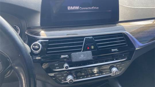 2019 BMW 5 Series WBAJA9C57KB253589