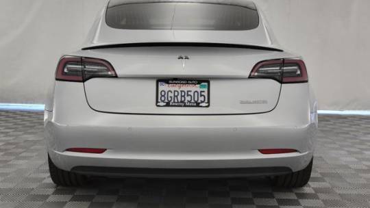 2018 Tesla Model 3 5YJ3E1EB7JF079524