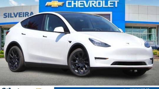 2020 Tesla Model Y 5YJYGDEE1LF040345