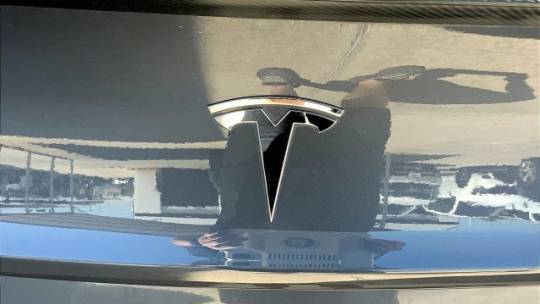 2018 Tesla Model 3 5YJ3E1EB9JF183173
