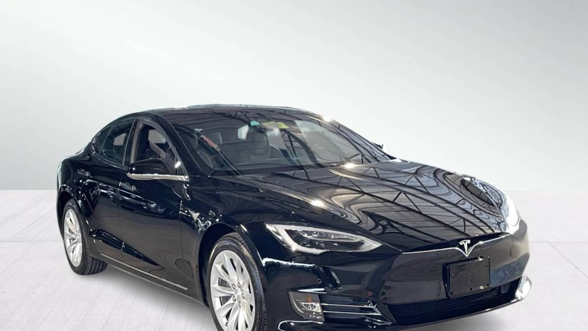 2018 Tesla Model S 5YJSA1E24JF286167