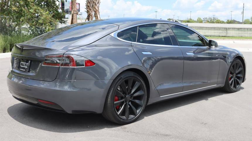 2017 Tesla Model S 5YJSA1E17HF184590
