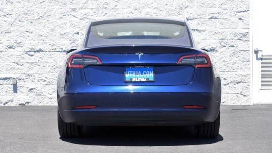 2018 Tesla Model 3 5YJ3E1EB5JF088500