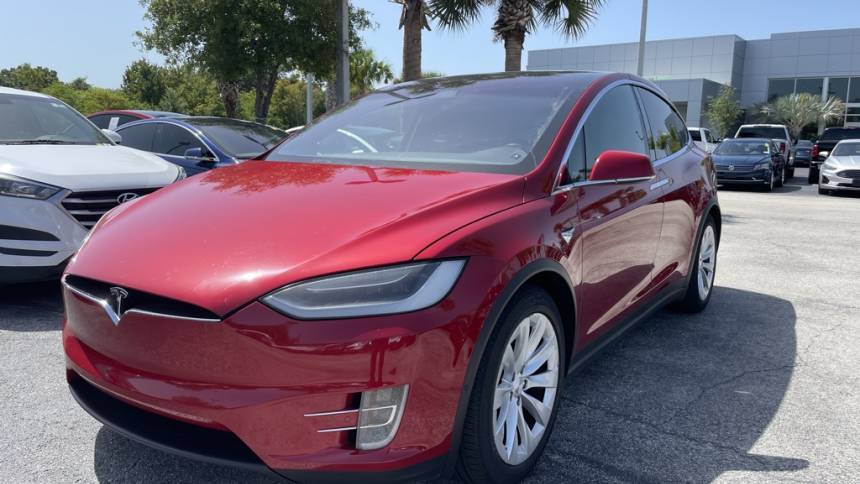 2017 Tesla Model X 5YJXCBE26HF054170