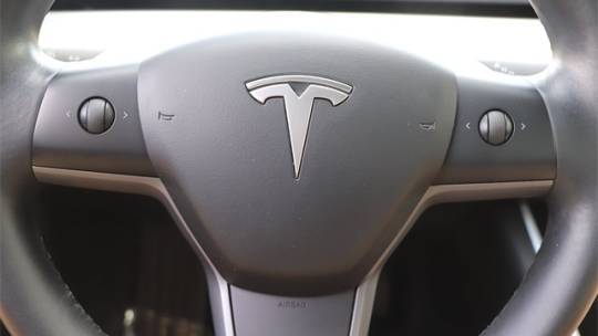 2018 Tesla Model 3 5YJ3E1EA2JF045997