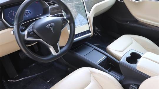 2015 Tesla Model S 5YJSA1E20FF115617