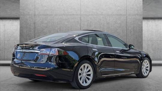 2018 Tesla Model S 5YJSA1E28JF283451