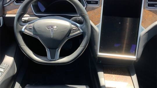 2017 Tesla Model S 5YJSA1E29HF214875