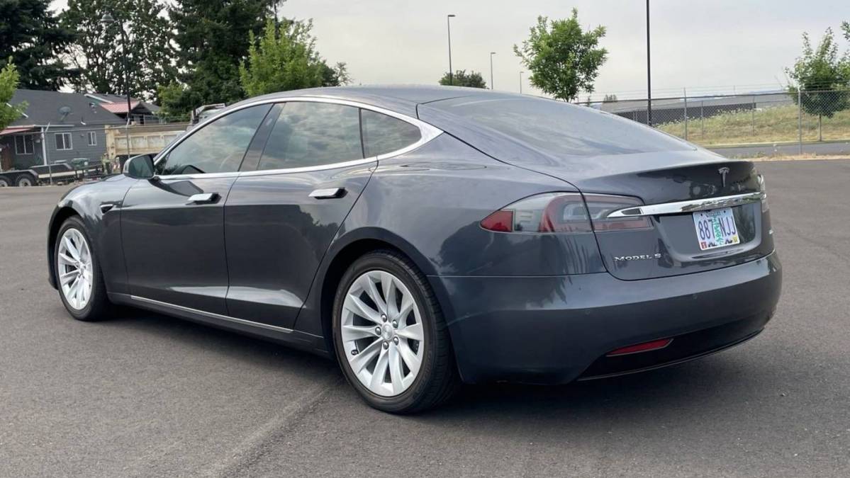 2018 Tesla Model S 5YJSA1E28JF269453