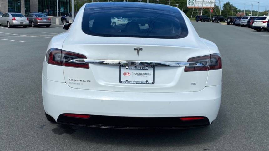 2017 Tesla Model S 5YJSA1E18HF209285
