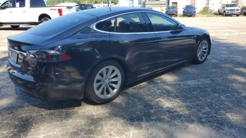 2017 Tesla Model S 5YJSA1E26HF179437