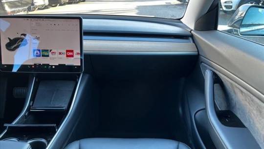 2018 Tesla Model 3 5YJ3E1EB7JF128432