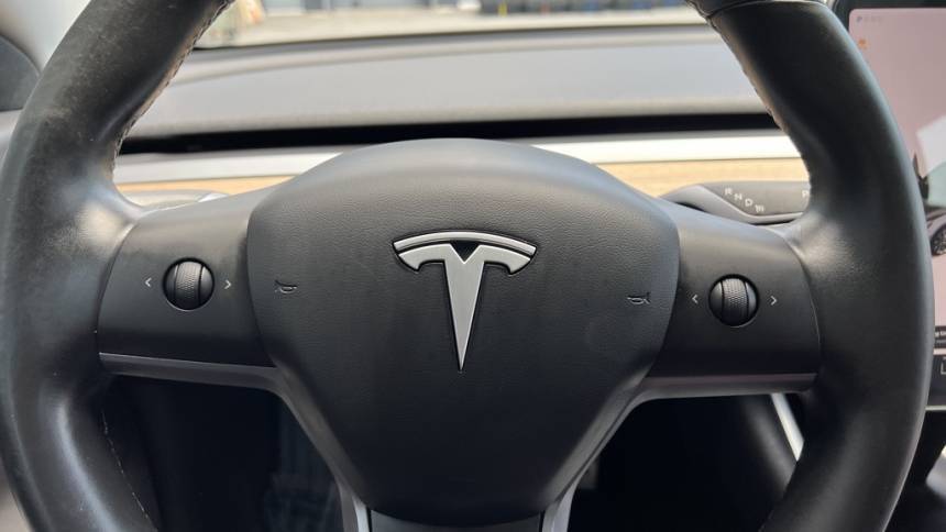 2019 Tesla Model 3 5YJ3E1EB6KF209875