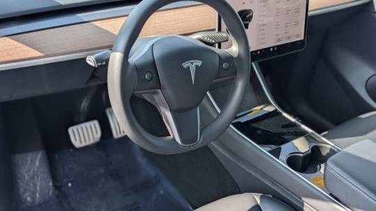 2020 Tesla Model Y 5YJYGDEFXLF001830