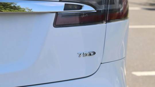 2018 Tesla Model S 5YJSA1E25JF281107