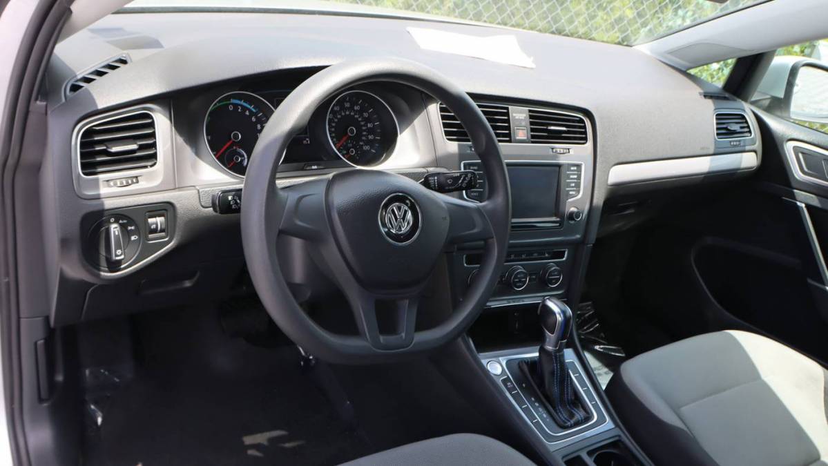 2016 Volkswagen e-Golf WVWKP7AU5GW917263