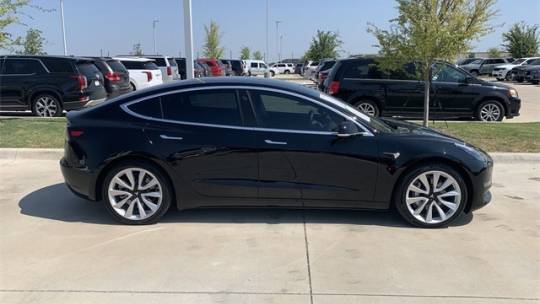2019 Tesla Model 3 5YJ3E1EAXKF337740