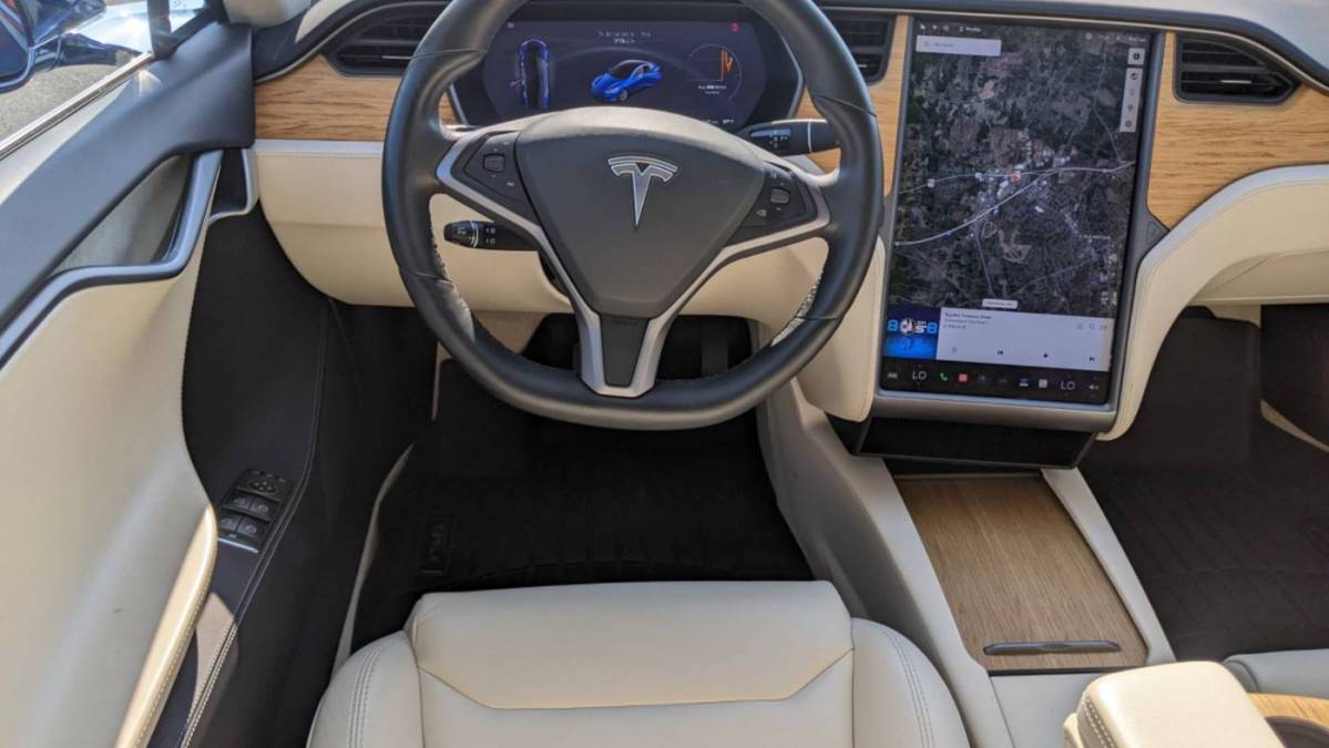2018 Tesla Model S 5YJSA1E2XJF297822