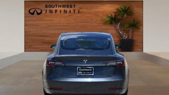 2018 Tesla Model 3 5YJ3E1EA1JF033615