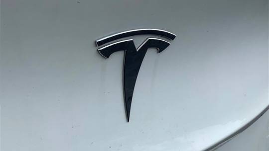 2021 Tesla Model Y 5YJYGDEE5MF072362