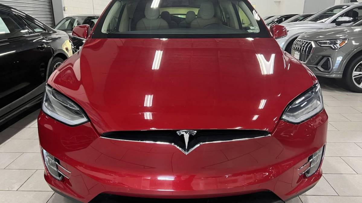 2017 Tesla Model X 5YJXCBE49HF039793