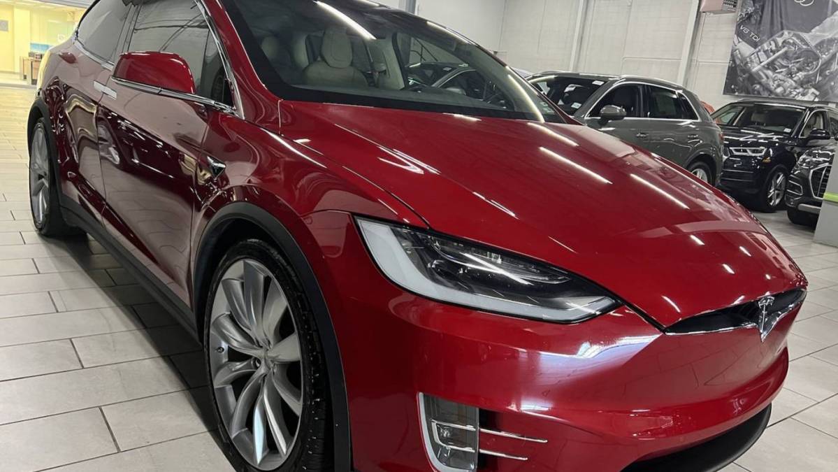 2017 Tesla Model X 5YJXCBE49HF039793