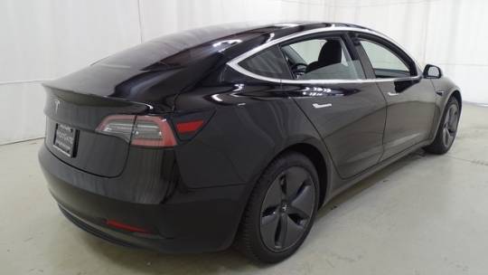 2018 Tesla Model 3 5YJ3E1EA8JF026404