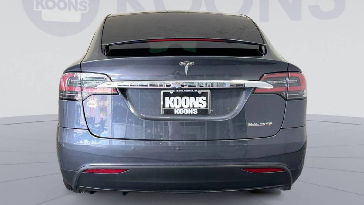 2019 Tesla Model X 5YJXCDE46KF161630