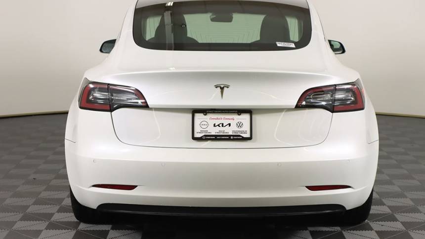 2020 Tesla Model 3 5YJ3E1EAXLF707151