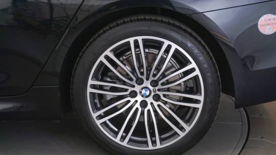 2019 BMW 5 Series WBAJA9C52KB388804