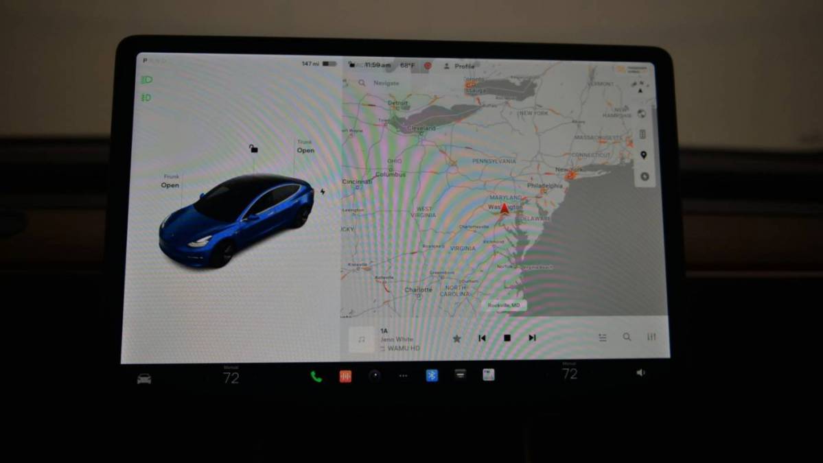 2018 Tesla Model 3 5YJ3E1EA1JF042136