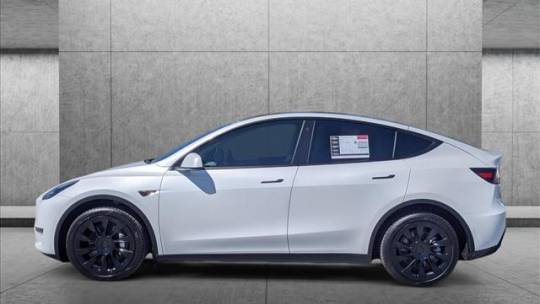 2021 Tesla Model Y 5YJYGDEE1MF211175