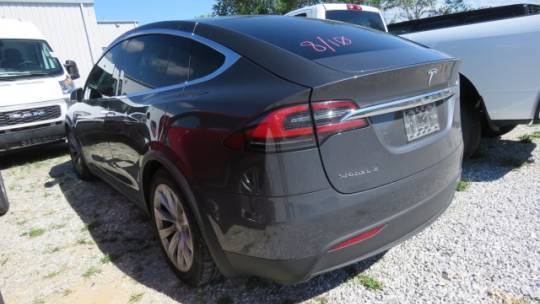 2016 Tesla Model X 5YJXCAE44GFS00270
