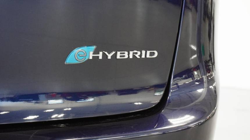 2018 Chrysler Pacifica Hybrid 2C4RC1H74JR262360