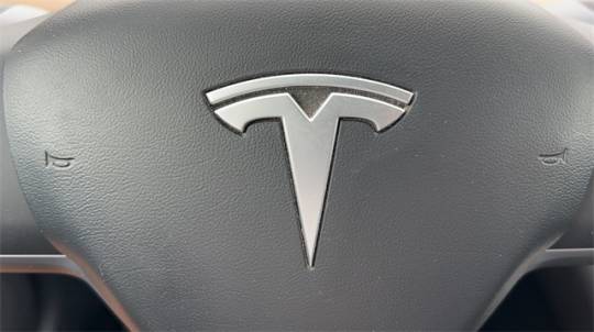 2019 Tesla Model 3 5YJ3E1EB1KF432390
