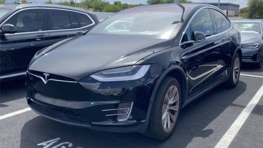 2018 Tesla Model X 5YJXCDE22JF141159
