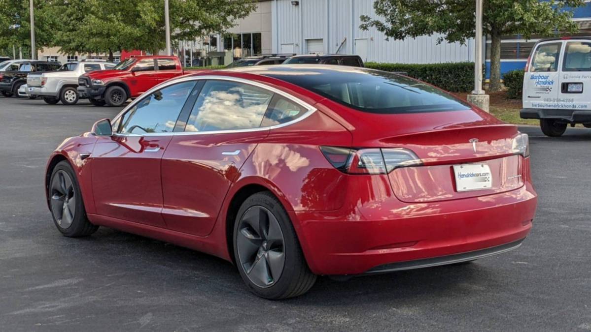2018 Tesla Model 3 5YJ3E1EB4JF093493