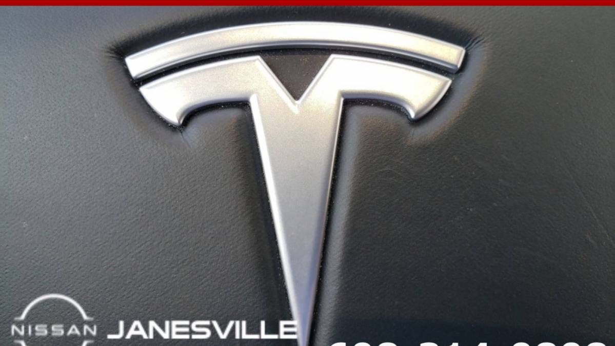 2018 Tesla Model S 5YJSA1E23JF295040