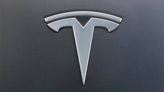 2018 Tesla Model 3 5YJ3E1EA0JF061745