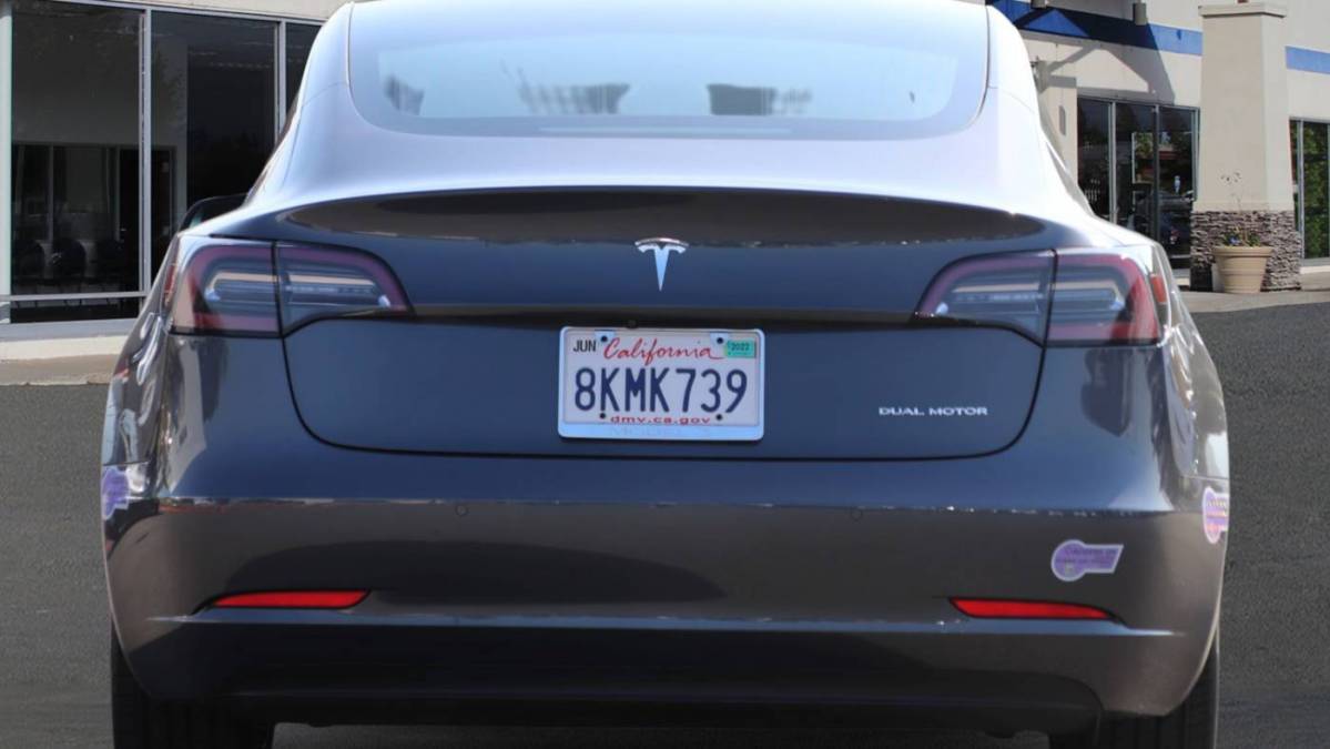 2019 Tesla Model 3 5YJ3E1EB4KF386523